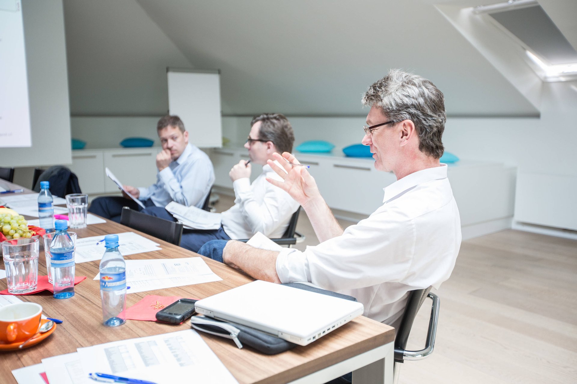 7 key differences between board of directors and executive committee